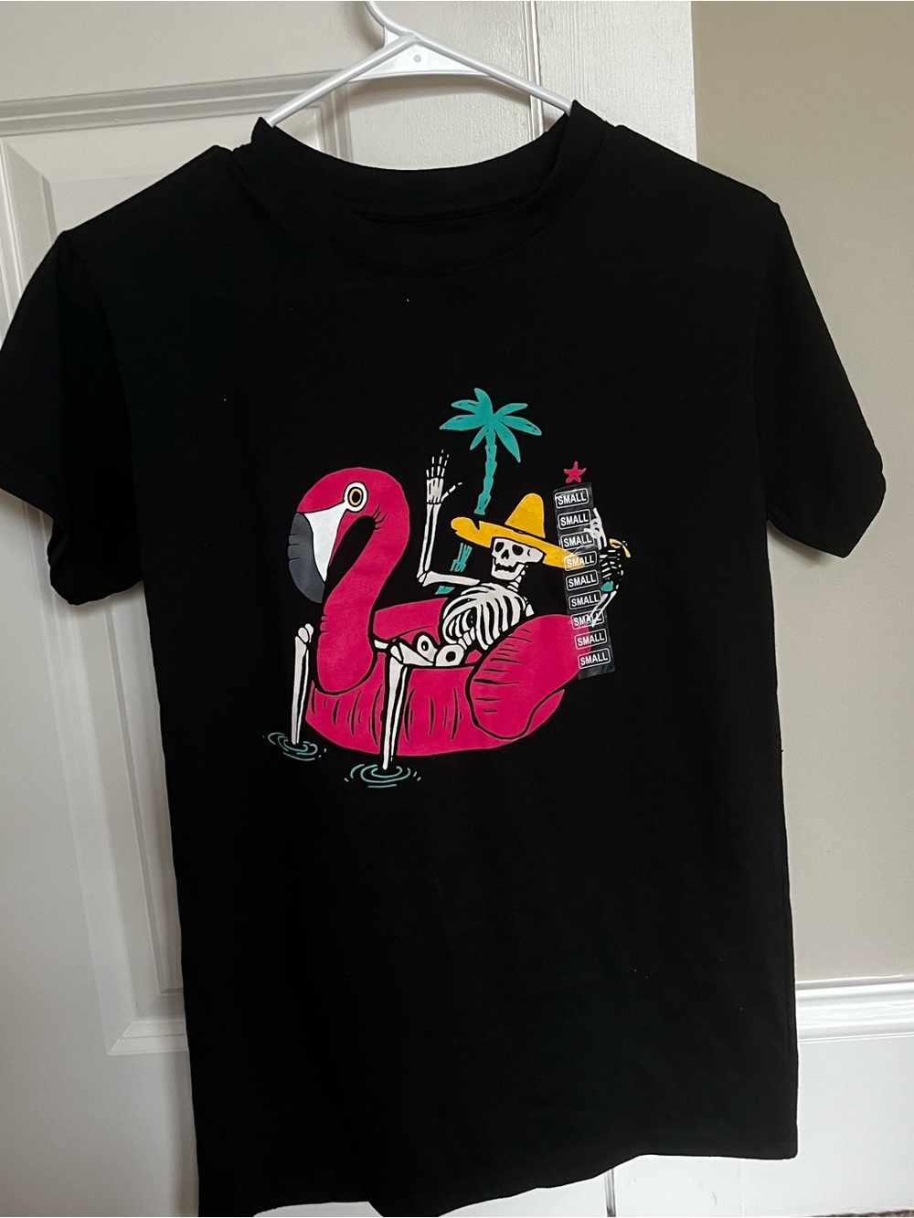 Men’s small Brisco brands skeleton floatie tropic black tee